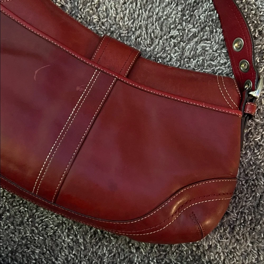 🍒 Rare Vintage Red Coach Soho with Buckle - Picture 8 of 11
